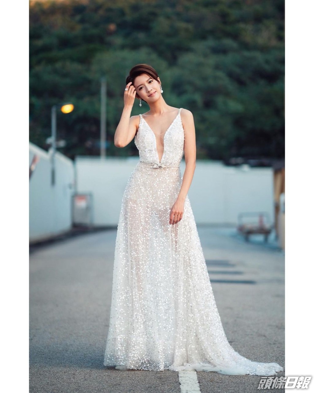 蔡思貝難得性感。